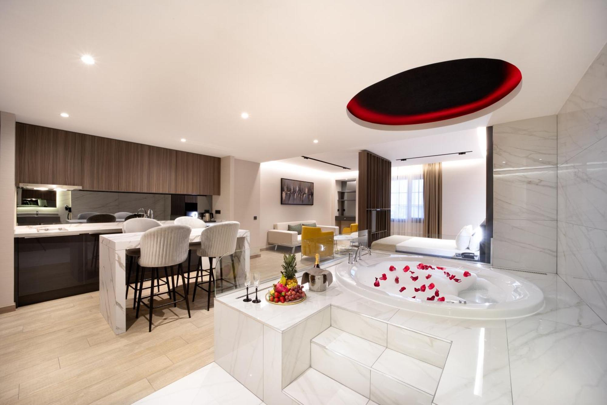 Nish Palace Besiktas 이스탄불 외부 사진